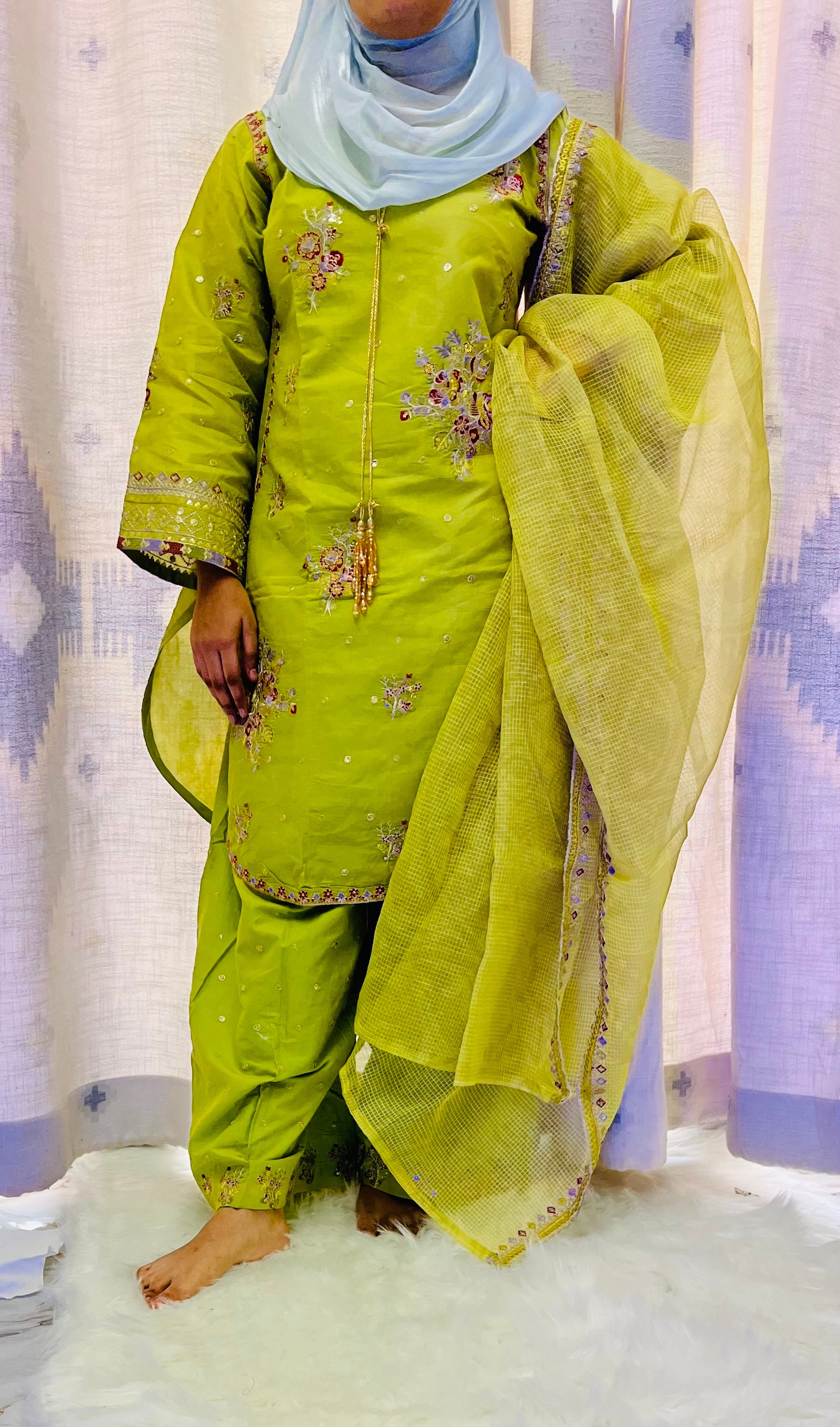 শর্ট প্যাটার্ন ফার্সি স্টাইল